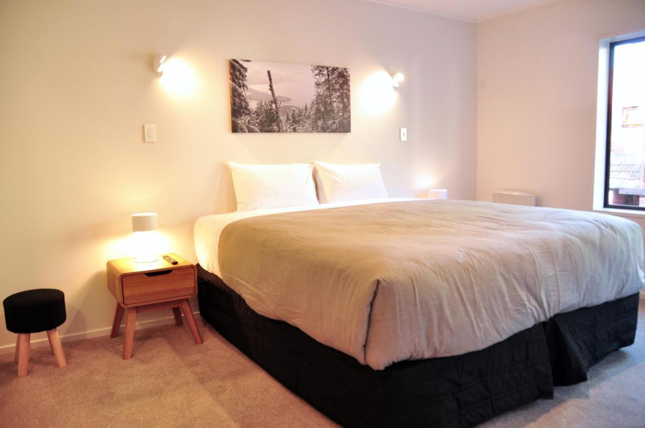 St James Apartments Queenstown Zewnętrze zdjęcie