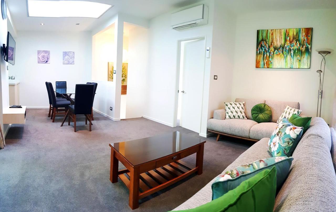 St James Apartments Queenstown Zewnętrze zdjęcie